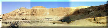 Hatshepsut_panorama.jpg (203571 bytes)