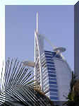 Burj-Al-Arab_2.JPG (134993 bytes)